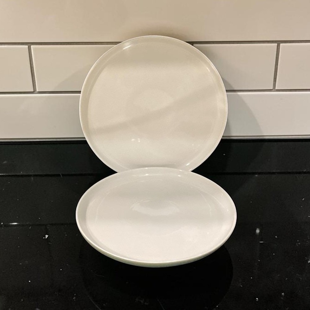 Dowan Cream Dinner Plates, Set of 2, Green Underside, Replacement Dinnerware